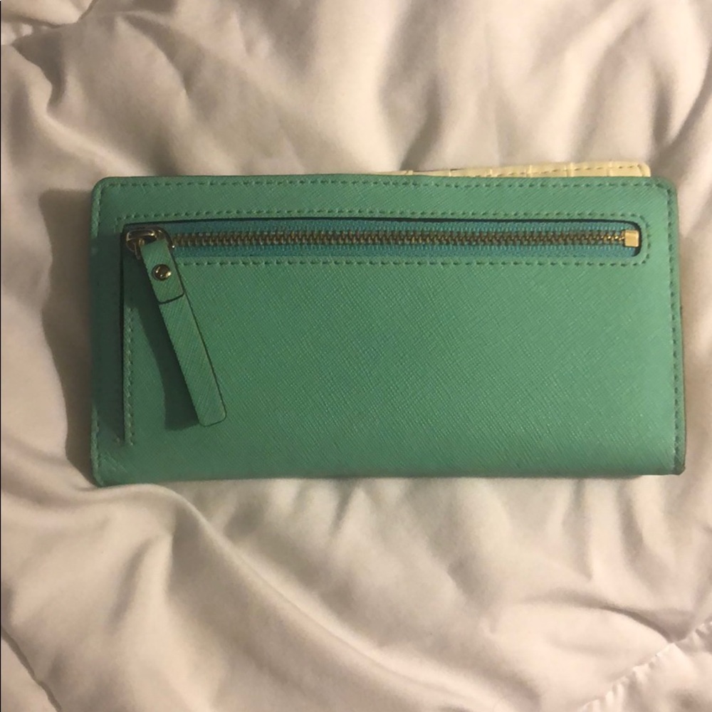 Kate Spade Wallet - Picture 4 of 6